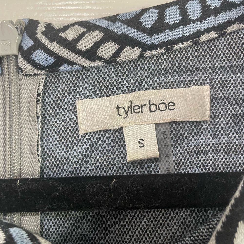 TYLER BOE Morgan Jacquard Dress in Hydro Size Small - Picture 7 of 7